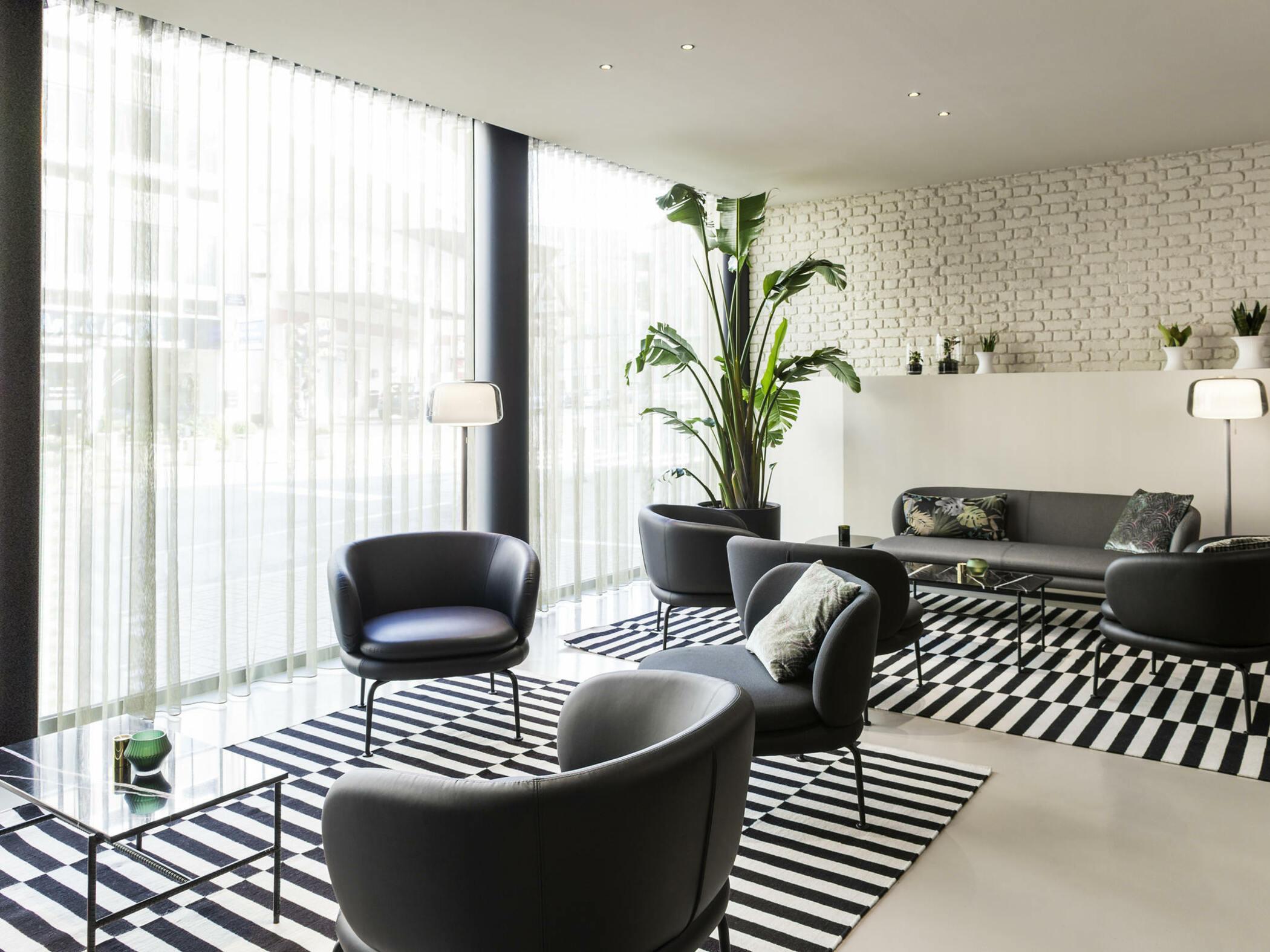 Ibis Brussels Centre Chatelain Ixelles Eksteriør billede